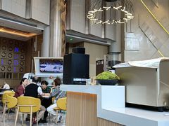 -上海南京路步行街假日酒店