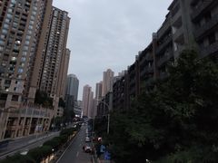 -渝嘴小老弟老火锅(华新村店)