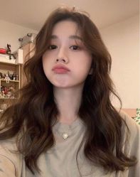 -十六番发型师事务所