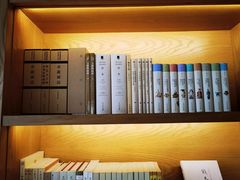 -蔚来中心(北京中关村店)