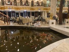 -碧中海汤泉汗蒸酒店