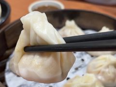 -莱莱小笼·乔艾