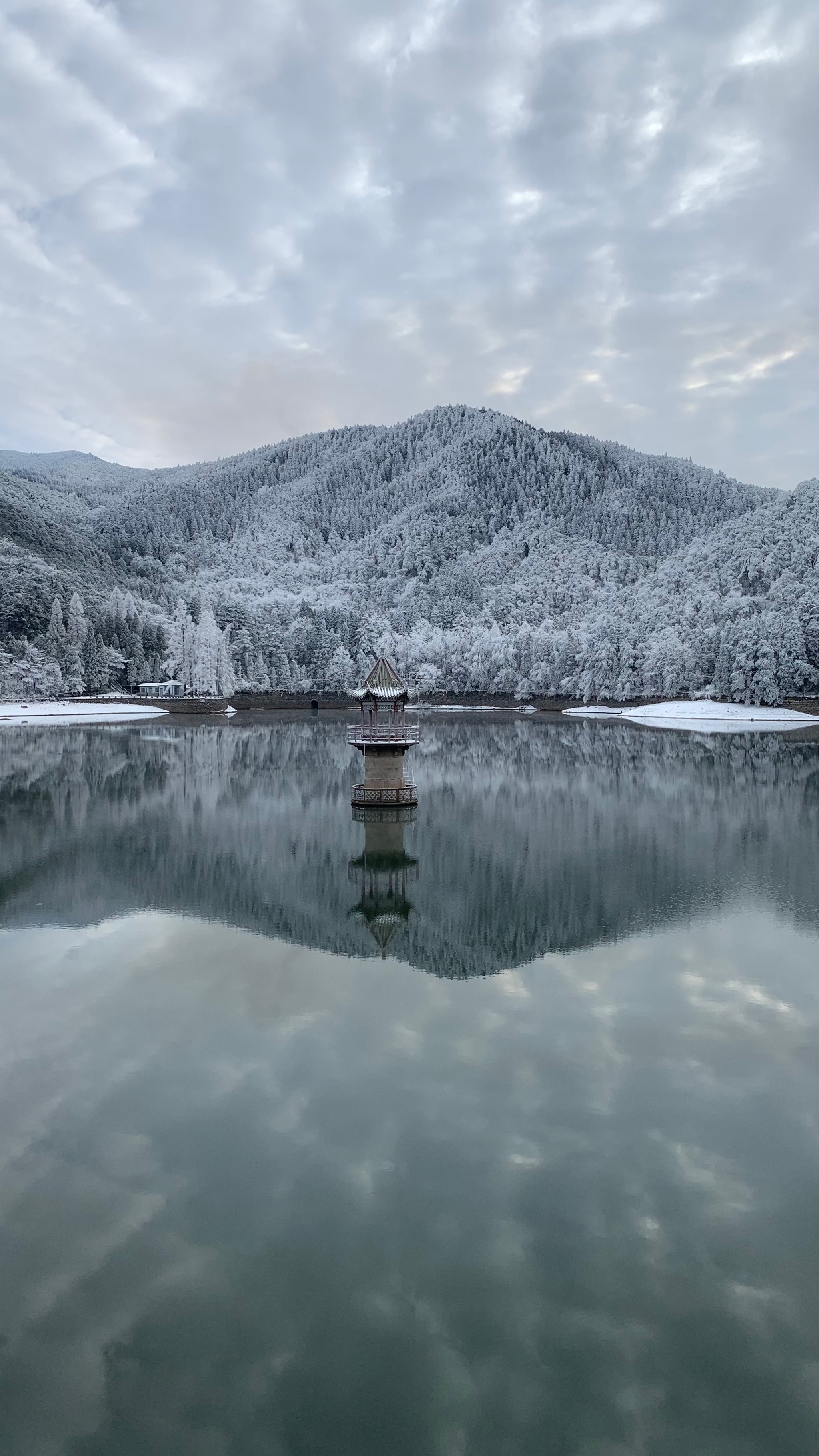 江西!山间雪景,美到窒息