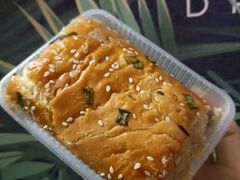 肉松面包-长发西饼(临顿路店)