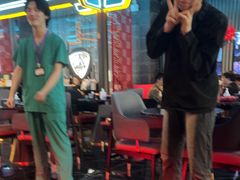 -屋有岛沉浸游戏旗舰店(中山公园店)
