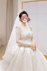 -曼青婚纱礼服馆