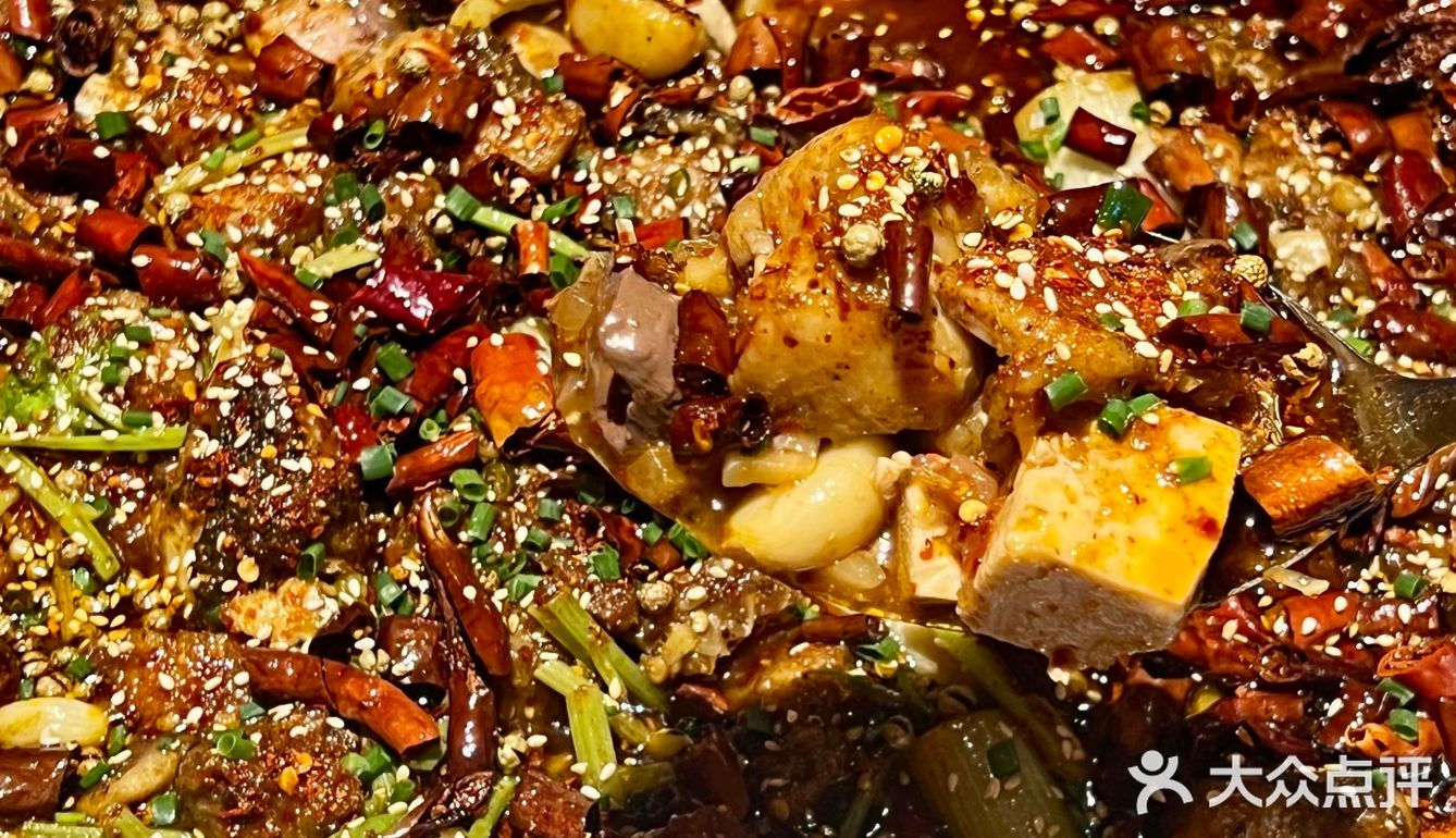 就这个… 4个人要了10碗饭
