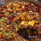 就这个… 4个人要了10碗饭