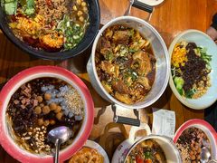 -爆炸头阿姨小四川正宗川味小吃(无任何分店)
