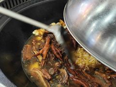 东北铁锅炖-70後铁锅炖(坡博总店)
