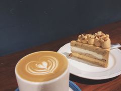 澳白-Be Lived Cafe比例咖啡(摩天轮店)