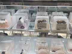 -DQ·蛋糕·冰淇淋(周浦万达店)