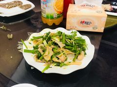 -金三角海鲜美食城(津北公路店)