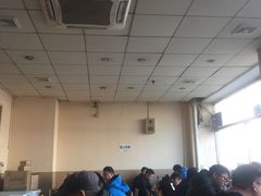 -洪峰浩老北京烧饼夹肉(角门路店)
