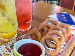 -Famous肥猫墨西哥音乐餐吧(五棵松华熙LIVE店)
