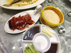-朱记乳鸽王·非遗石岐乳鸽·全鸽宴(大兴旗舰店)