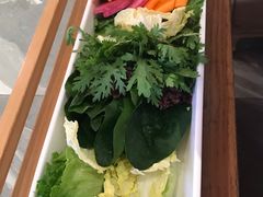 蔬菜拼盘-左庭右院鲜牛肉火锅(环球港店)