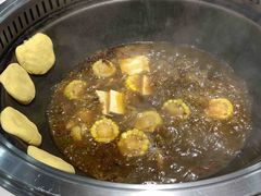 -袁小二大东北铁锅炖(吉祥村总部)