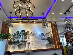 -梁姐啤酒鱼(兴坪古镇店)