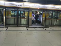 -白石桥南(地铁站)