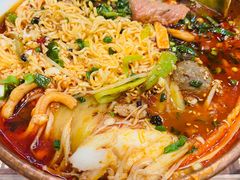 -成都你六姐·牛肉冒菜(上海环宇荟店)