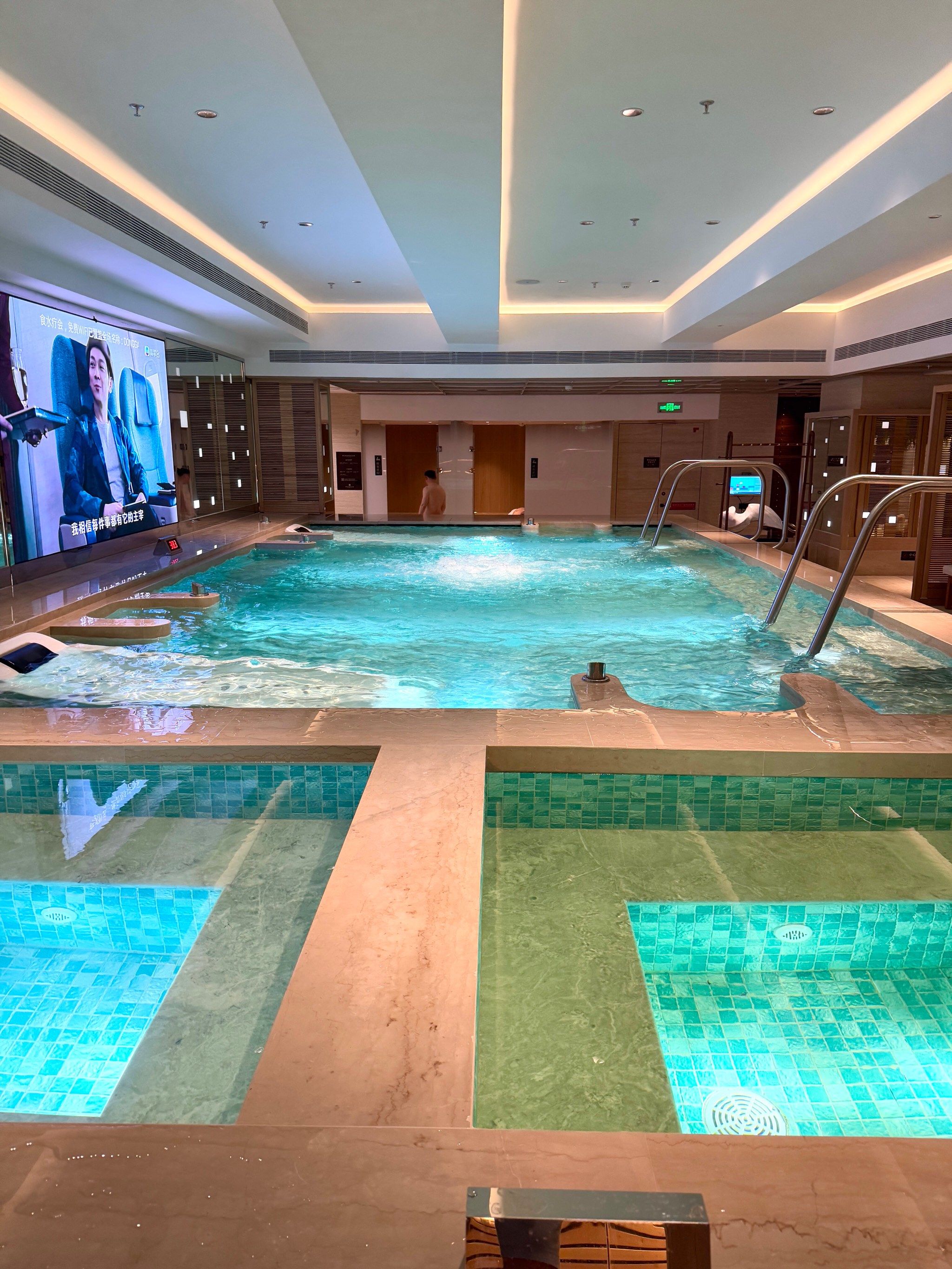 香港朋友直呼好家伙!罗湖口岸新开的美食水会!