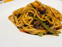 黑椒蘑菇牛柳意面-清真·艾美可餐厅(大悦汇店)