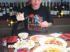 -肆海小川菜酒馆Wine Bistro (青年路店)