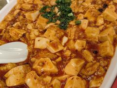 -洪霞餐馆·川菜·鲜货现炒(两江春城店)