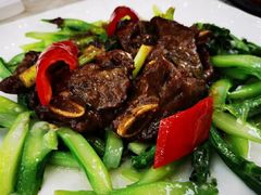 牛仔骨-轩记海鲜餐厅·四十五年老字号·经典粤菜(西区彩虹店)