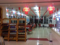 大堂-官厅老勾渔馆(温泉店)