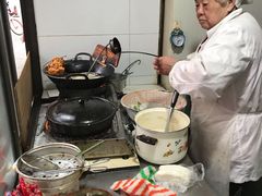 -阿婆油墩子(五里桥路188弄小区店)