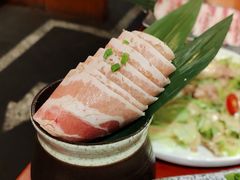 腌罐豚五花-喜牛烧肉酒场·黑金店(威高广场店)