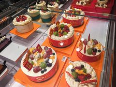 -红跑车(仙鹤街店)