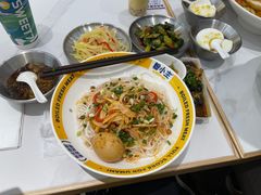 麻辣鸡丝拌粉-粉小主·贵州酸汤牛肉粉(南京仙林金鹰店)