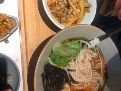 -百春原湖南牛肉粉(百联世纪店)