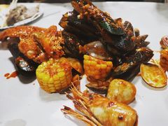 -席娜卡琳火车铁道夜市