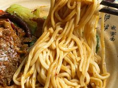 -方铲铲·成都板凳面(滨江银泰店)