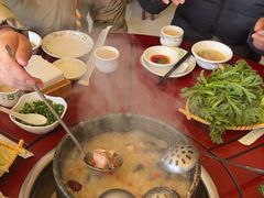 -鲁朗纳麦石锅鸡庄园
