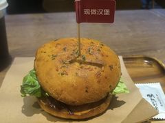 -必胜客(巴沟店)