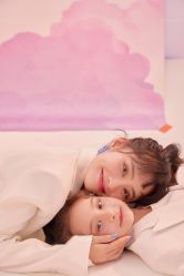 -至臻微拉婚纱摄影