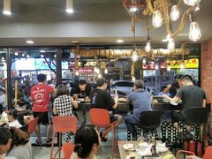 大堂-宝记烧烤·碳锅羊肉·羊蝎子火锅·夜食社(文体路创始店)