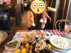-The Crab Pot Seattle