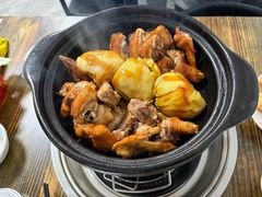 -东川炭炉鸡煲·榴莲瓦煲鸡(广州首店)