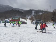 -亚布力新体委滑雪场