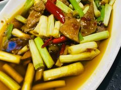 -万重锦·人文川菜馆(骡马市店)