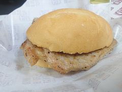 -L猪扒包(天河购书中心店)