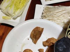 -茸梅路右拐龙虾-农家菜(松江店)