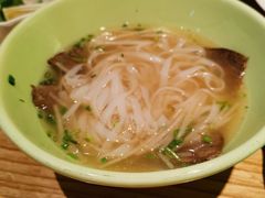 河内熟牛肉汤河粉-米纸越南小馆(金鹰世界店)