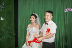 -MECCI婚礼摄影跟拍(红东方广场店)